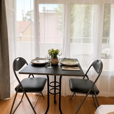 شقة Sea Garden Flat 2 Bed 2 Bath فارنا